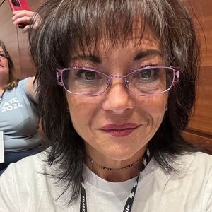 Meet your Posher, Annie